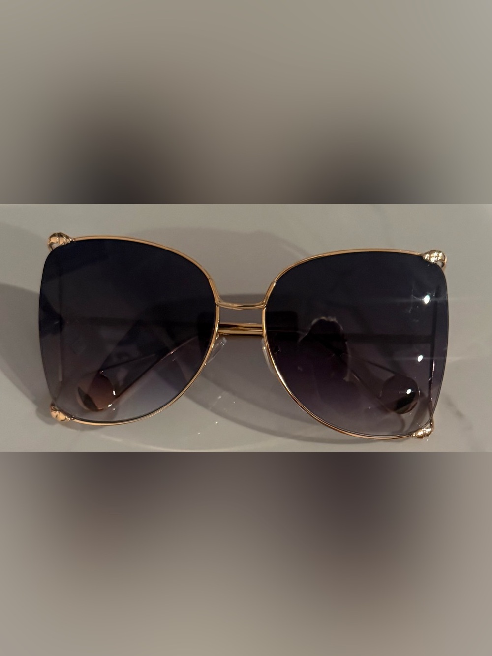 Gold Frame Gradient Lens Sunglasses - Gold - Picture 6 of 6